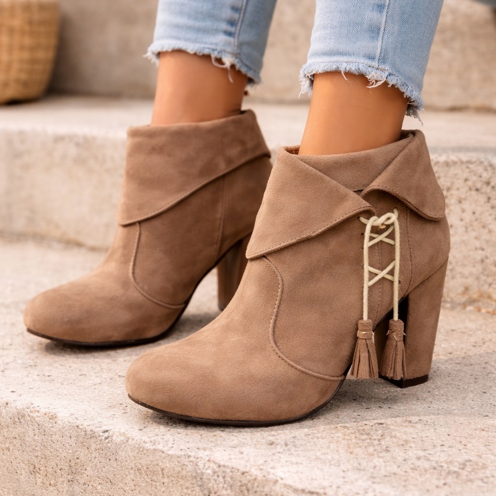 Brown Suede Lace-Up Ankle Booties Fold Over Tassel Heel Boho